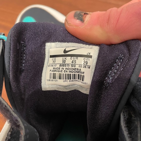 Nike flight. Size 11. White, blue, teal.  Super funky. - Picture 5 of 6